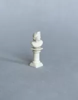 3D 1:48th Bust & Pillar (Cream)